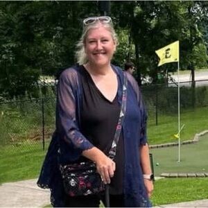 Meet your Posher, Melissa